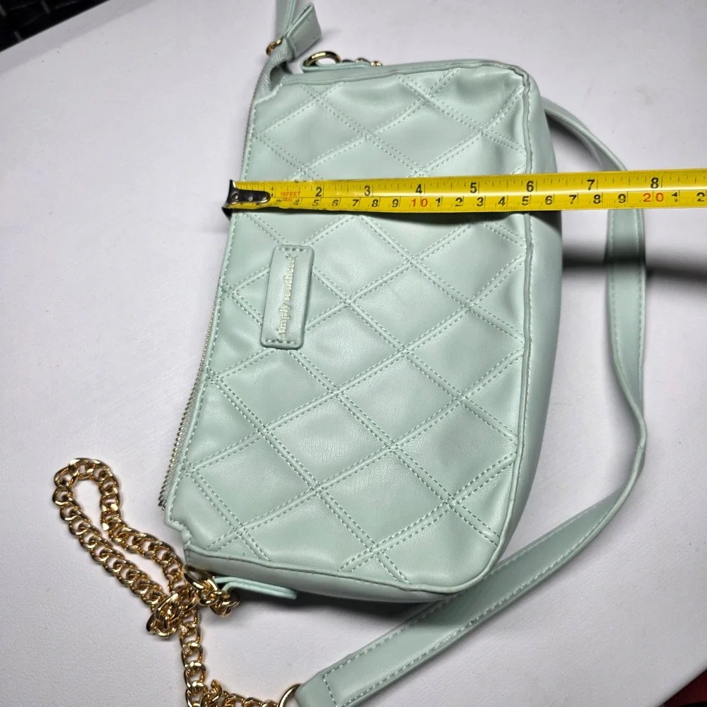 Simply Southern Quilted Crossbody Bag Mint Green Gold Chain Small Purse